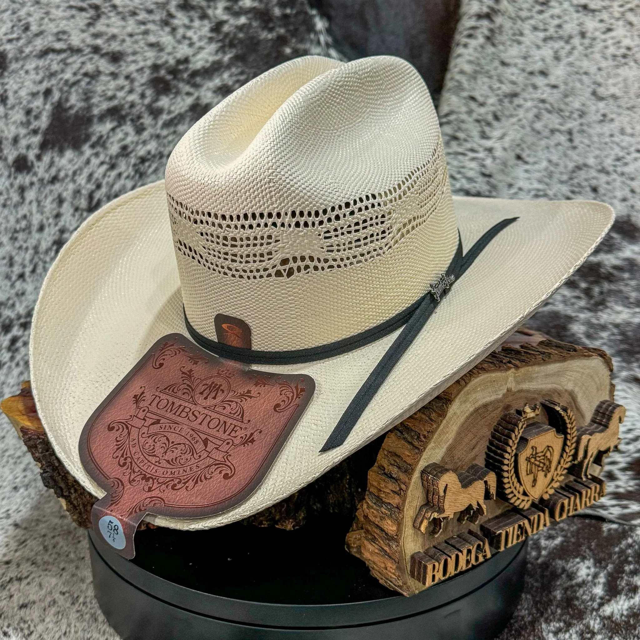 Chaparral 10X Bangora - Tombstone - Imagen 5