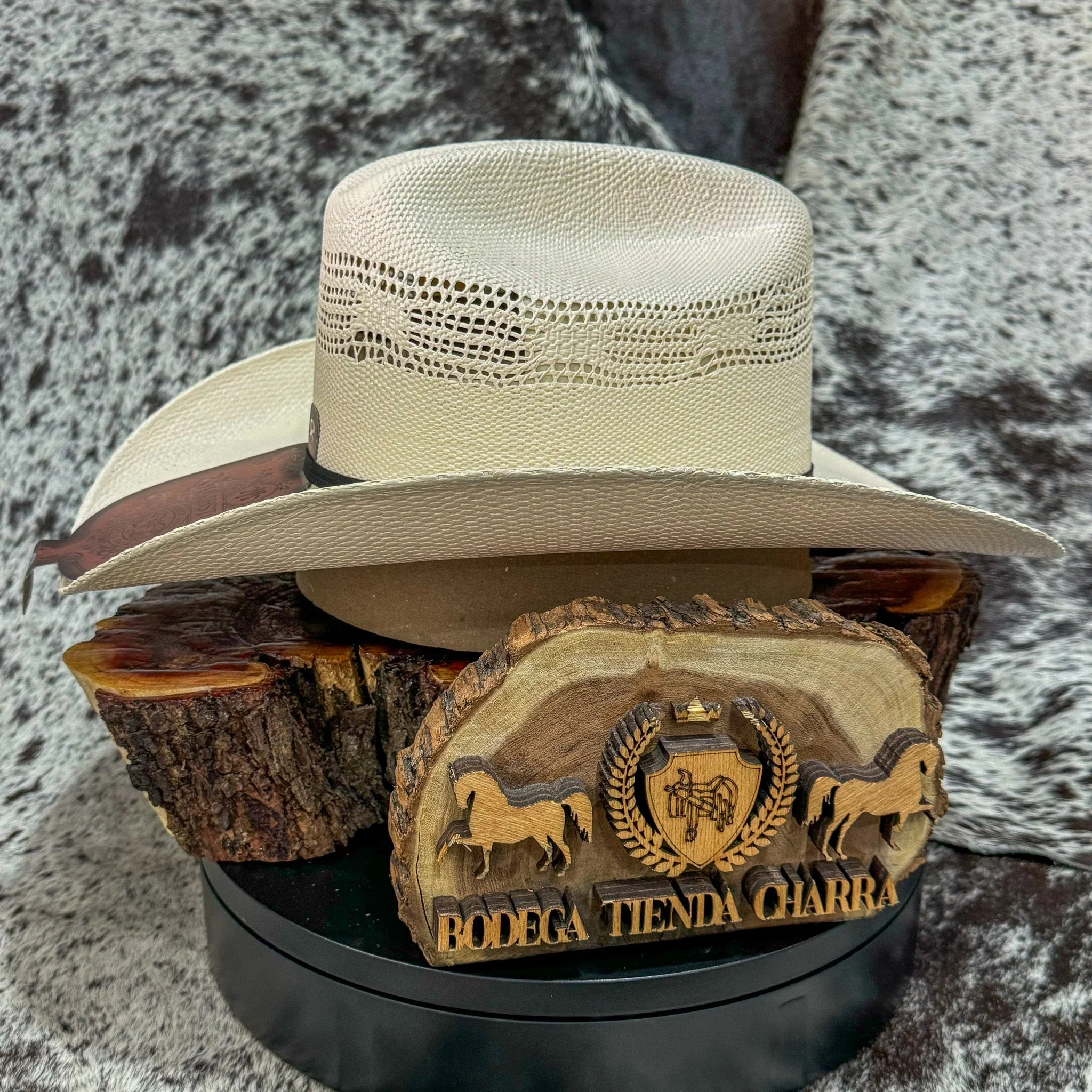 Chaparral 10X Bangora - Tombstone - Imagen 4