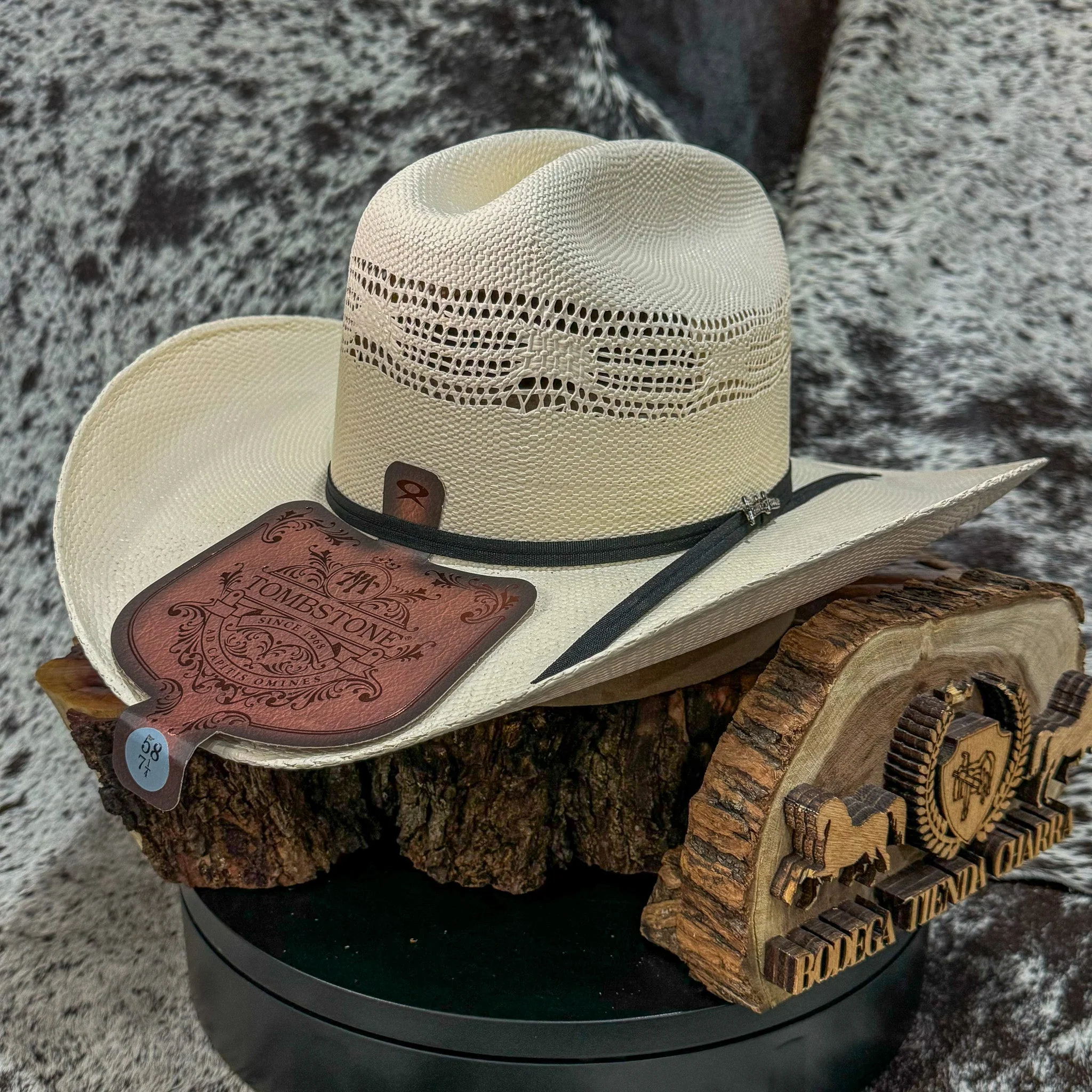 Chaparral 10X Bangora - Tombstone - Imagen 2