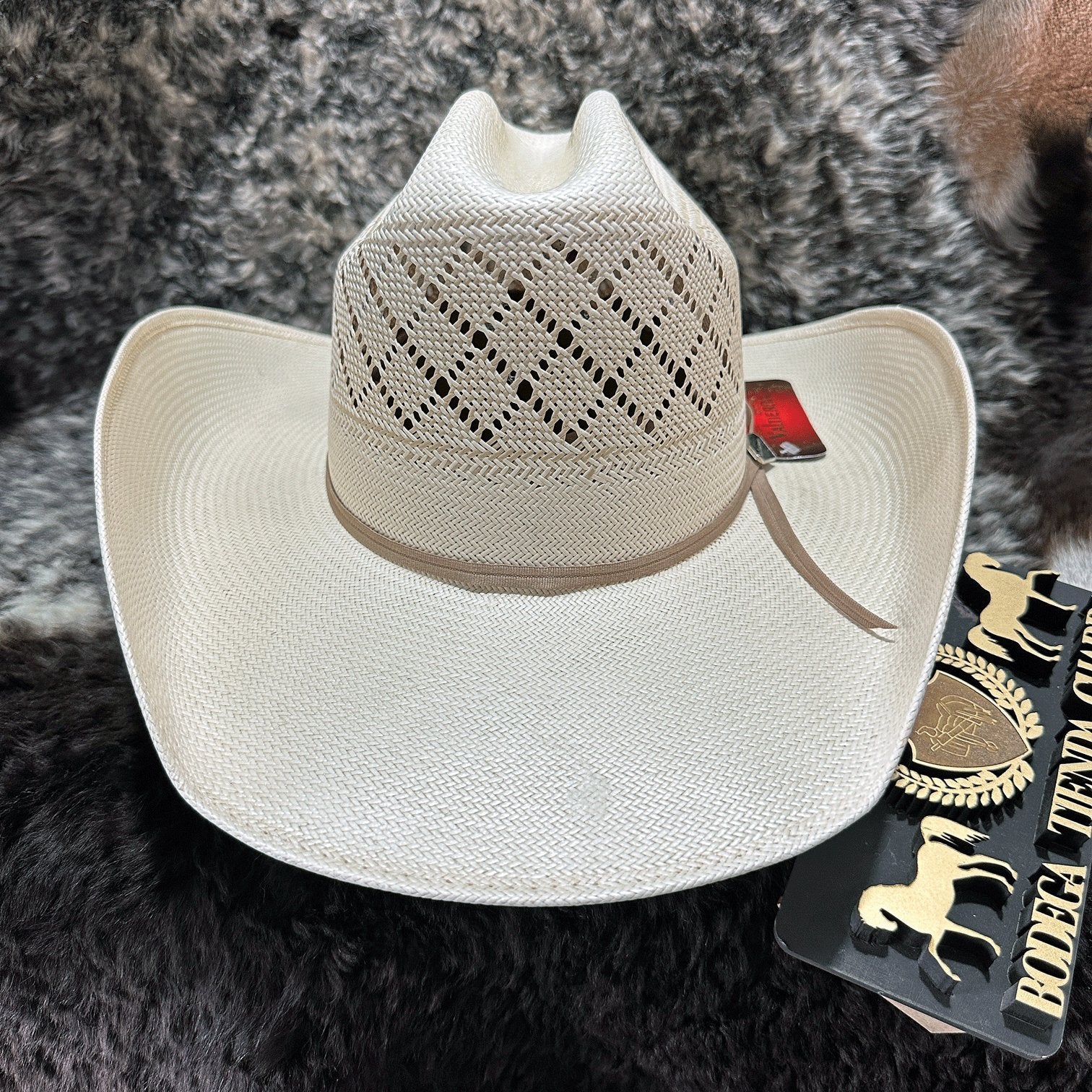 Giza ventilado 300x marca Valtierra - Imagen 3