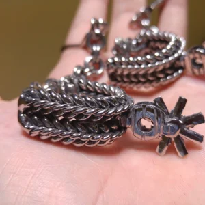 Llavero fino de espuela charra