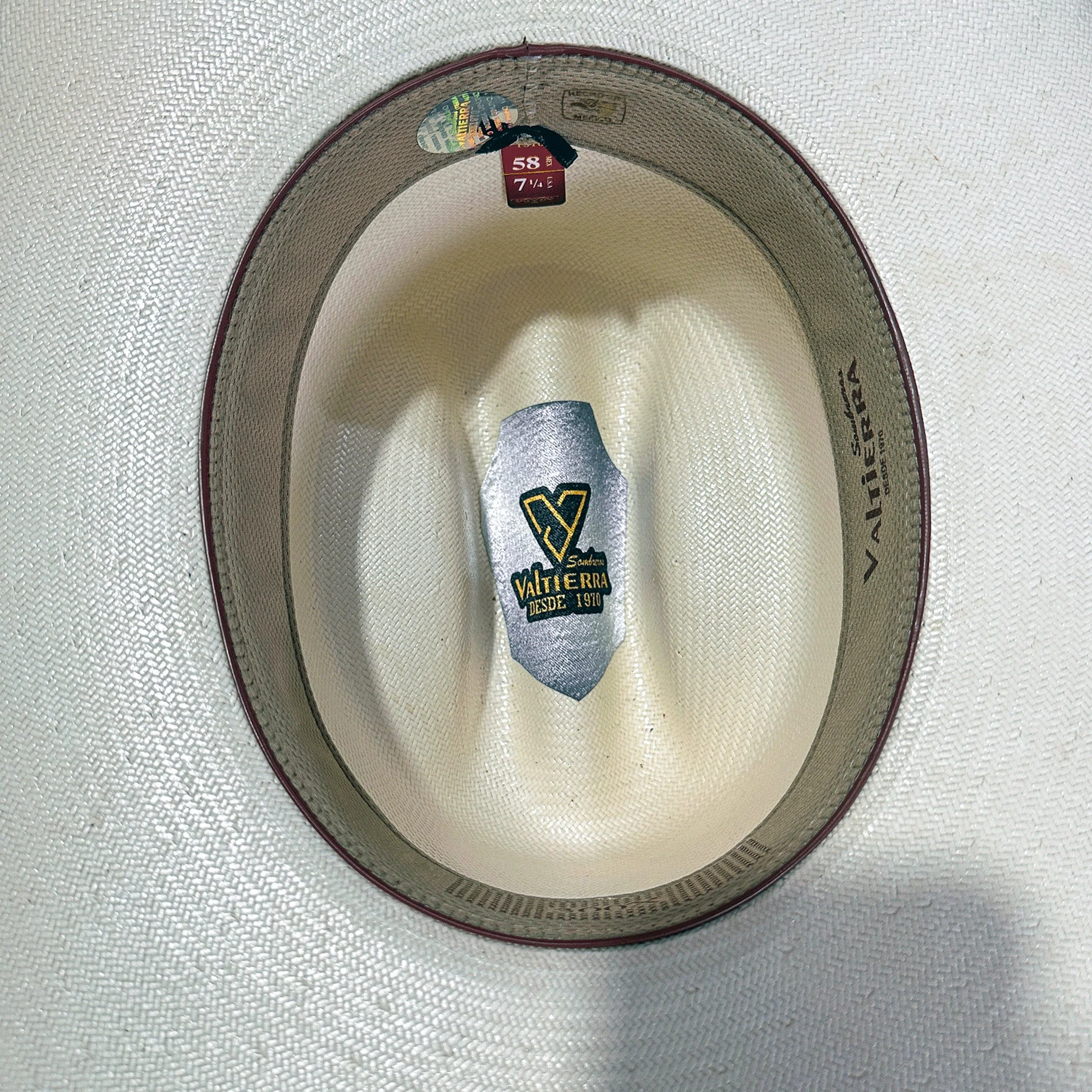 Sombrero La Piedra 300x marca Valtierra - Imagen 5